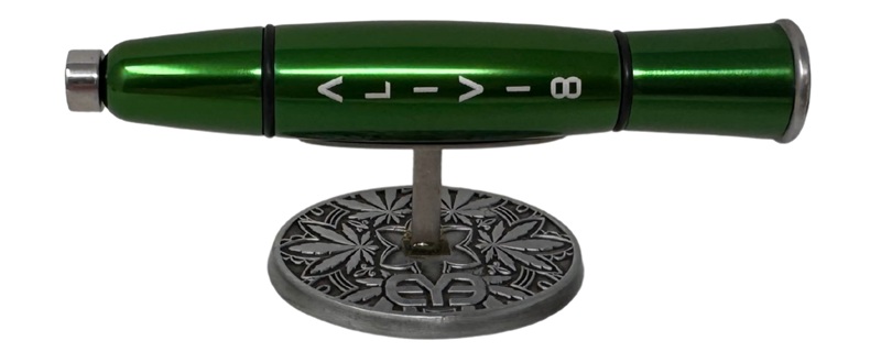 Red-Eye Alivi8 Vaporizer V2 in Grün auf einem Ständer