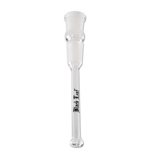 Chillum Glasrohr mit Schlitzdiffusor, transparent, auf weißem Hintergrund. Das Röhrchen endet in einem offenen, geschlitzten Diffusorkopf. Keine weiteren sichtbaren Merkmale.