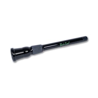 Chillum aus schwarzem Glas mit grauem Silikongriff, längliche Form, grünes Logo Black Leaf seitlich auf dem Rohr.