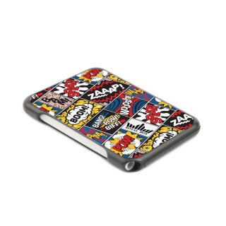 Kunststoff-Case mit Comic-Motiv und bunten Sprechblasen, schwarzer Korpus, rechteckige Form, seitlich integriertes Fach für ein herausnehmbares weißes Röhrchen, Logo links oben aufgedruckt.